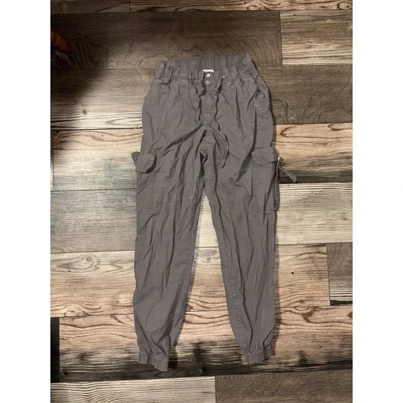 Rachel Paige Women's Gray Cargo Pants Size Small 98% Cotton Excellent Condition - Picture 1 of 5